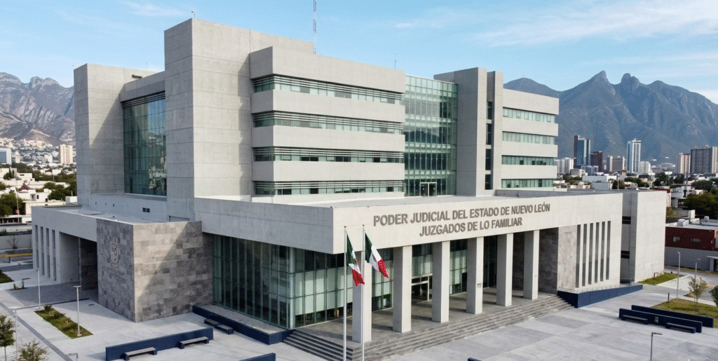 Juzgado familiar Nuevo León — proceso divorcio incausado